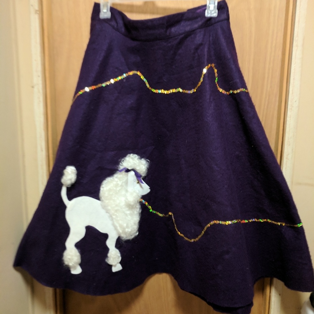 Vintage poodle skirt